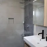 Apartman Cozy Iva With Private Garden *