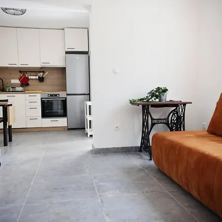 Cozy Iva With Private Garden *